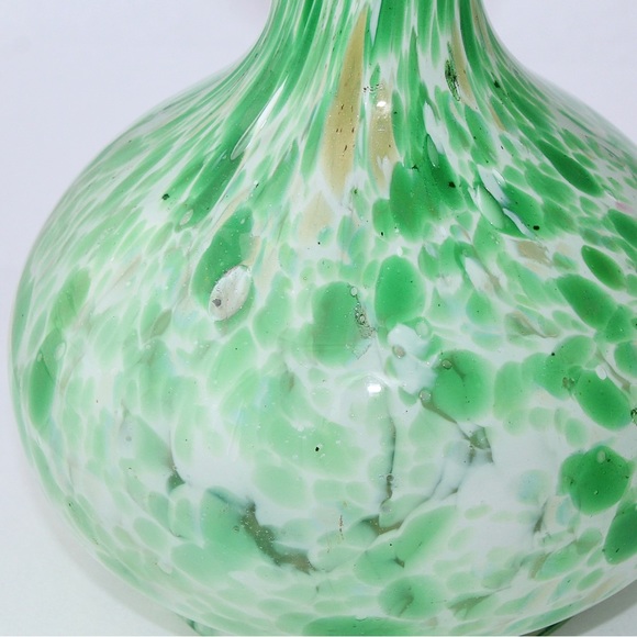 Vintage Art Glass Vase Hand Blown Green and White Spotted Confetti - Picture 4 of 8